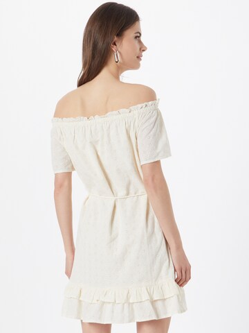 Robe ONLY en beige