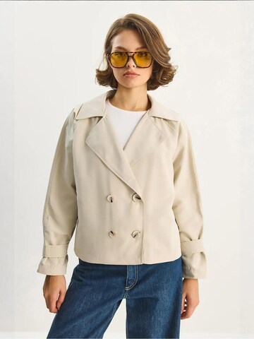 Bianco Lucci Tussenmantel in Beige