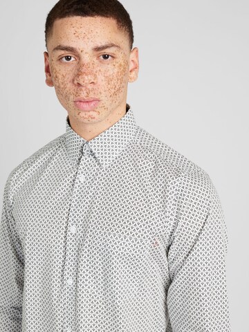 s.Oliver Slim fit Button Up Shirt in White