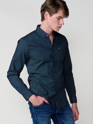 Coupe regular Chemise KOROSHI en bleu