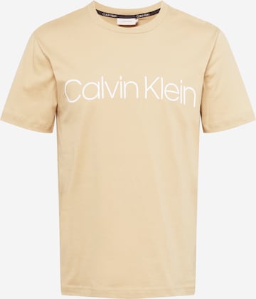 Tricou de la Calvin Klein pe bej: față