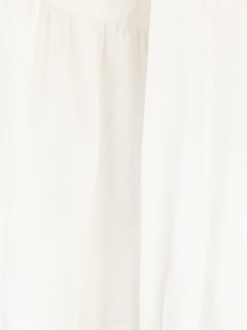 Camicia da donna 'GILI' di Vero Moda Petite in bianco