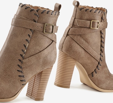 LASCANA Ankle Boots in Brown