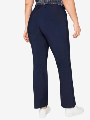 SHEEGO Bootcut Broek in Blauw