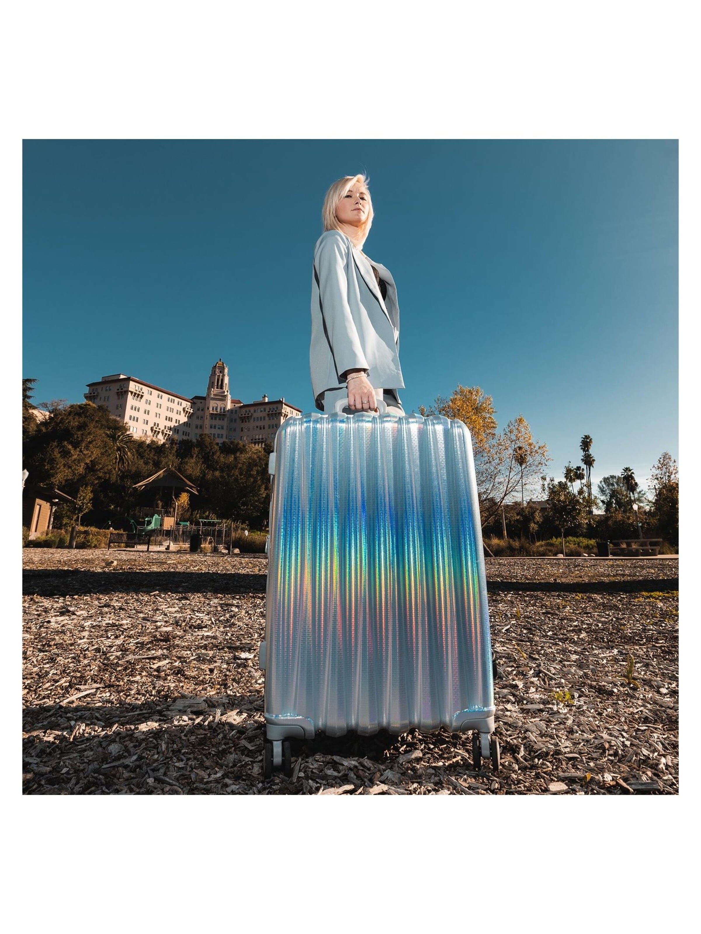 Heys Suitcase in Silver