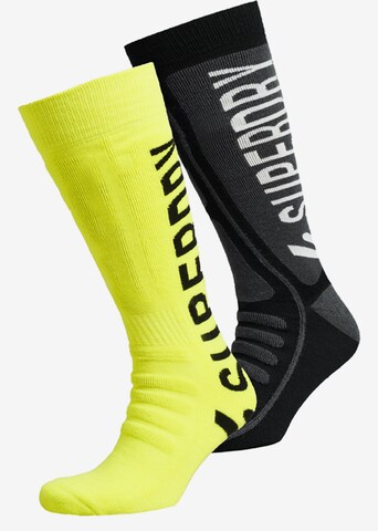 Chaussettes de sport Superdry en jaune : devant