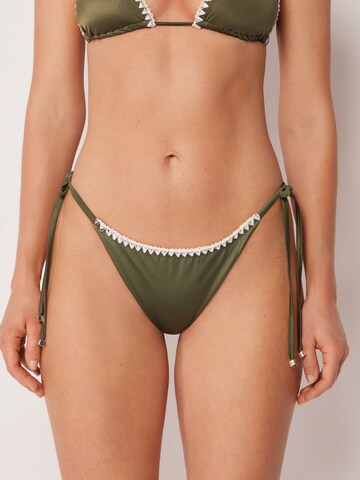 CALZEDONIA Bikini Bottoms 'Refined Shine' in Green: front