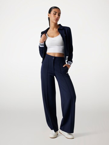 GUESS Wide Leg Hose in Blau