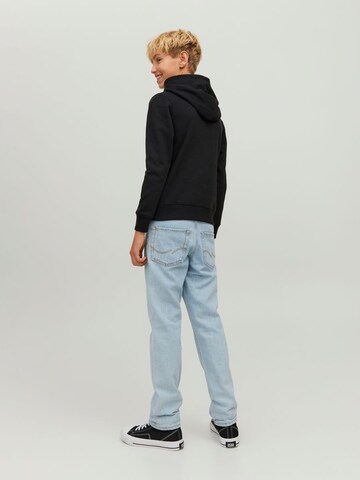 Jack & Jones Junior كنزة رياضية 'Friday' بلون أسود