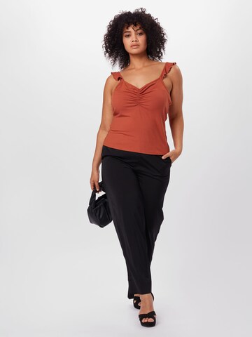 ABOUT YOU Curvy Top 'Hale ' in Rot