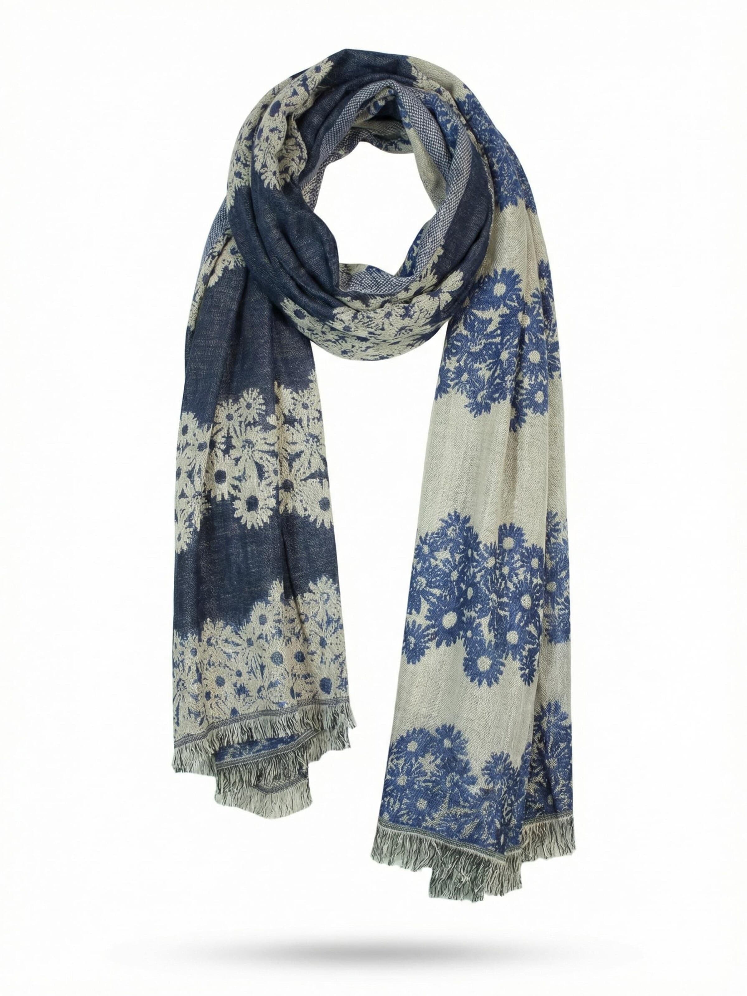 Sunsa Wrap 'Sunsa' in Blue: front