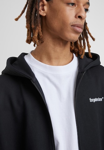 Forgotten Faces Sweatshirt in Black