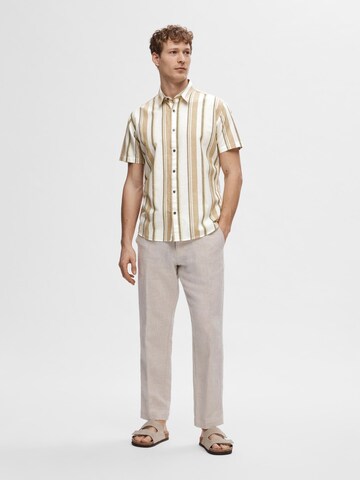 SELECTED HOMME Comfort Fit Πουκάμισο σε μπεζ