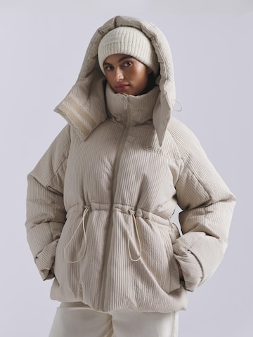 AEMMI Winter Jacket 'Ribbed' in Beige