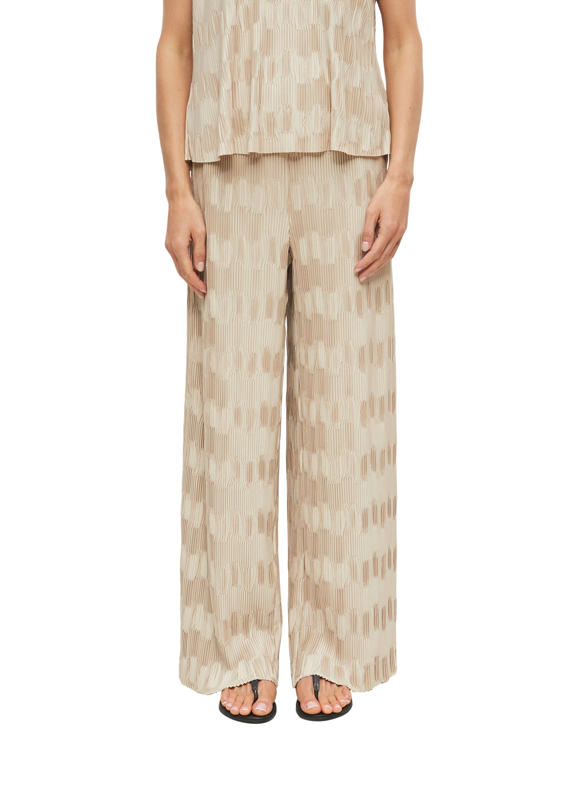 s.Oliver Wide Leg Hose in Beige: Vorderseite