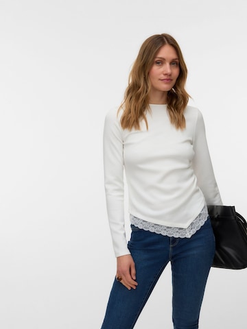 Top di VERO MODA in bianco: frontale