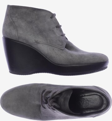 HOGAN Dress Boots in 37,5 in Grey: front