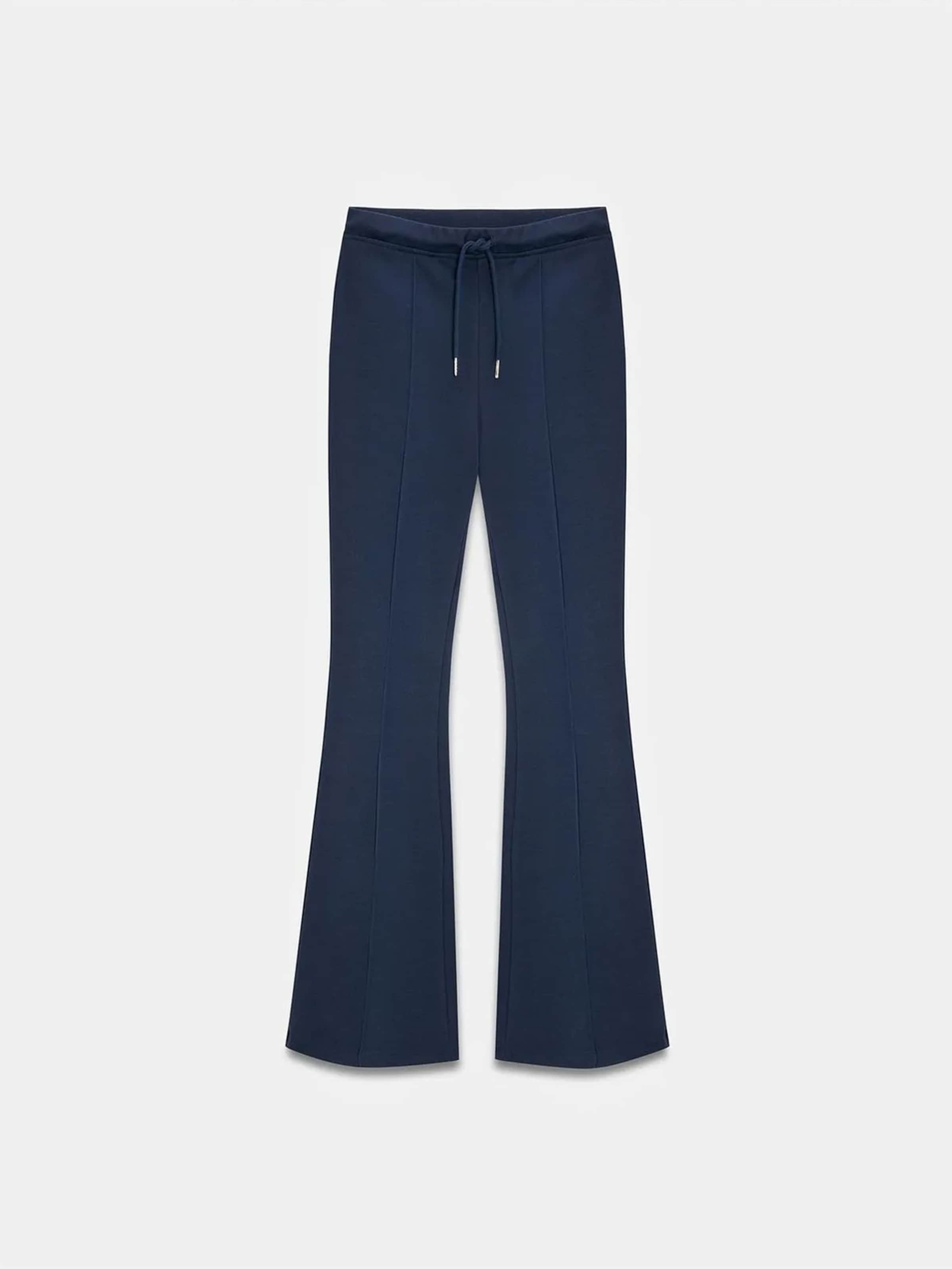 Dilvin Pants in Blue: front
