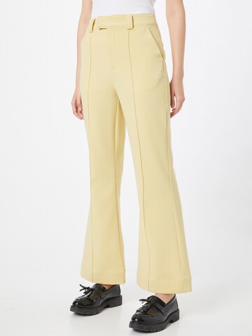 Gina Tricot Boot cut Pants 'Johanna' in Yellow: front