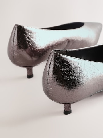 Next Čevlji s peto 'Forever Comfort' | srebrna barva