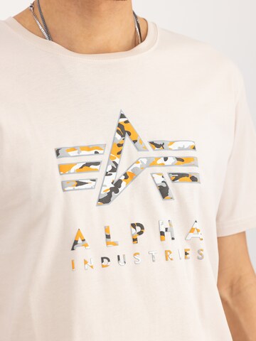 ALPHA INDUSTRIES Koszulka 'Camo PP T' w kolorze biały