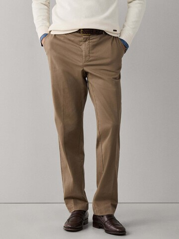 Hackett London Regular Chino Pants in Beige: front