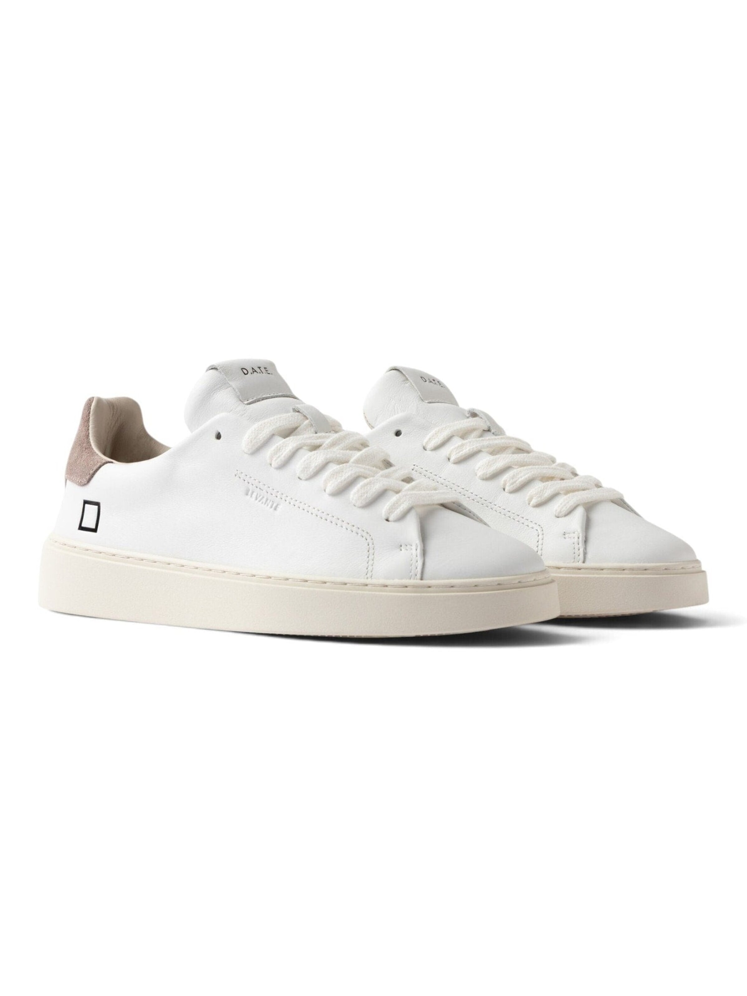 Sneaker bassa 'LEVANTE WHITE-TAUPE' di D.A.T.E in bianco