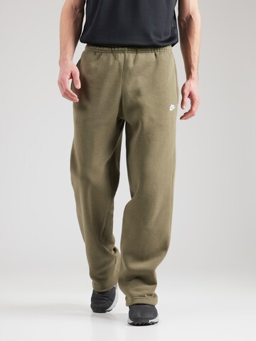 Nike Sportswear Loosefit Bukser 'CLUB' i grøn: forside