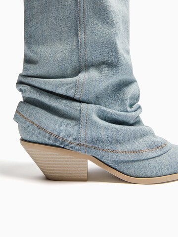 Bershka Stiefel in Blau