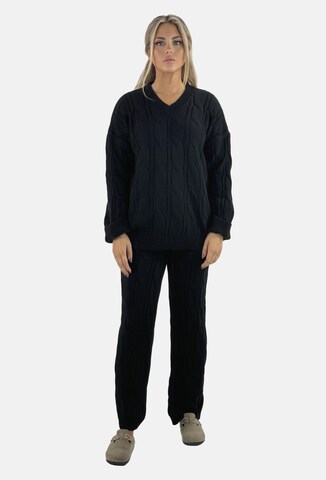 Elara Huispak in Zwart: voorkant