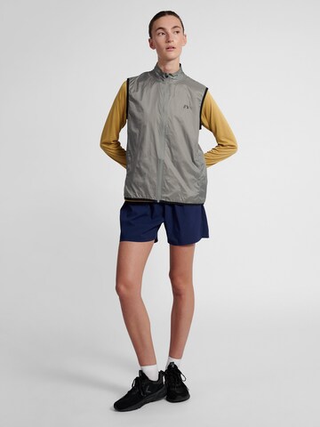 Newline Sportweste in Grau