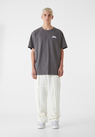 Lost Youth T-Shirt 'Heart' in Grau