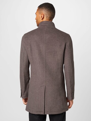 Bruun & Stengade Between-Seasons Coat 'Alberta' in Brown