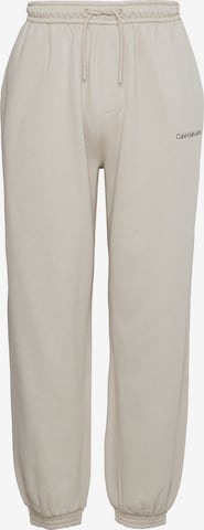 Effilé Pantalon Calvin Klein Jeans en beige : devant