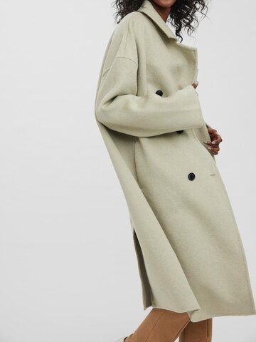 VERO MODA Between-Seasons Coat 'Mara' in Green