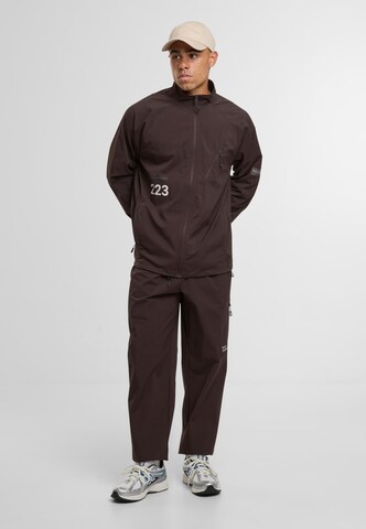 HALO Between-Season Jacket 'Steel' in Brown