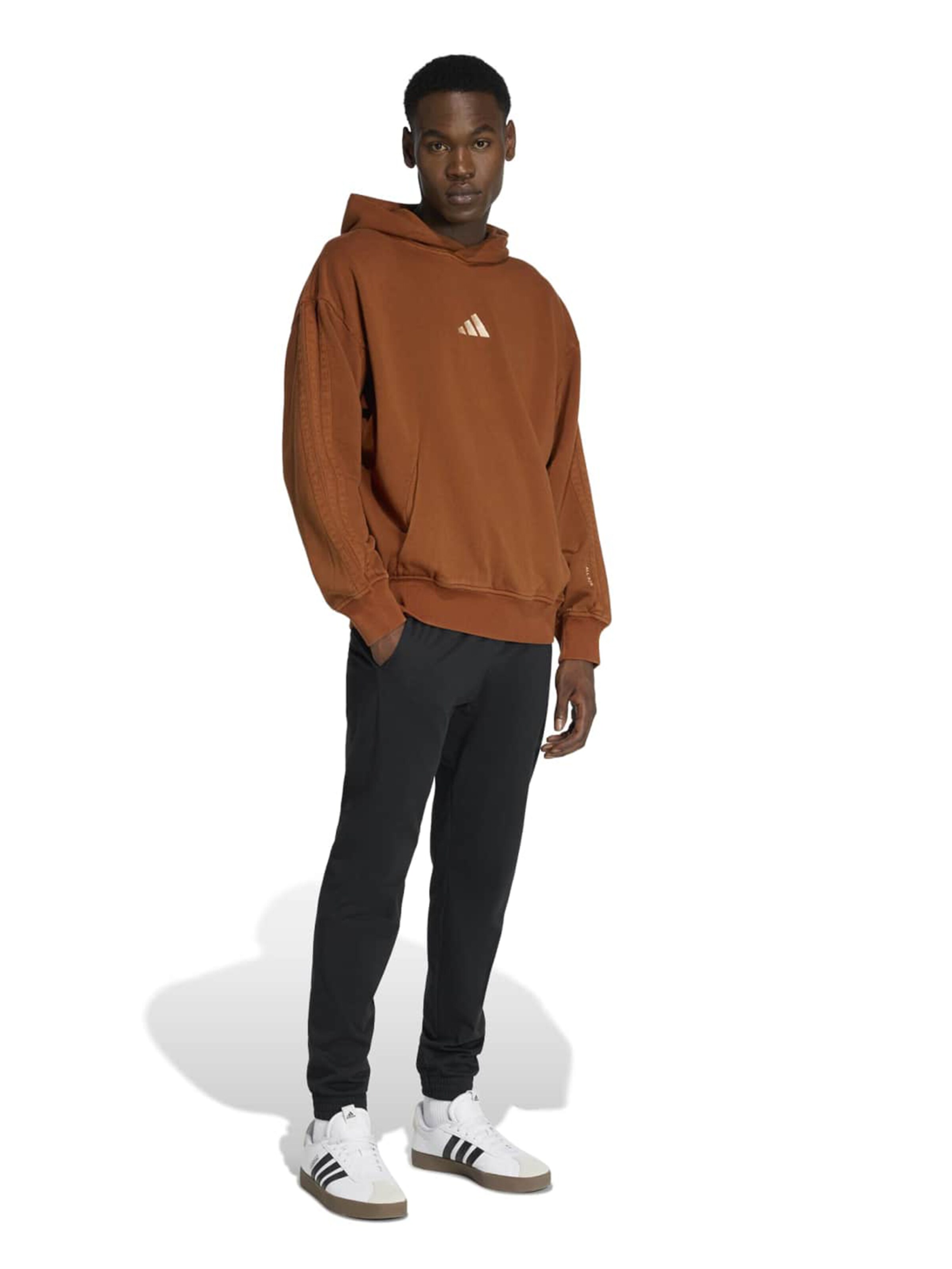 Sweat de sport 'ALL SZN' ADIDAS SPORTSWEAR en bronze