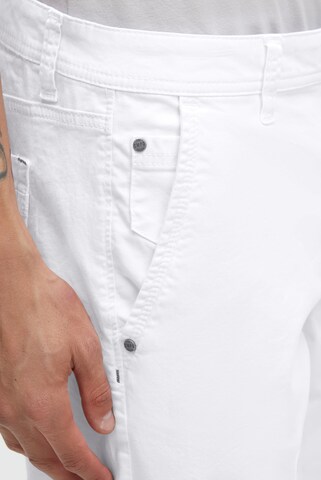 CMPD Regular Chino Pants in White