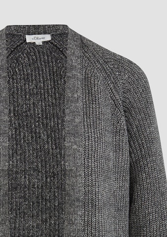 s.Oliver Strickjacke in Grau