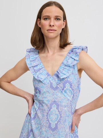 Robe 'Hanya' b.young en bleu