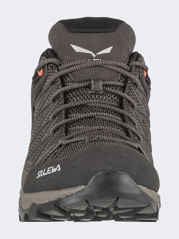 SALEWA Halbschuh in Braun