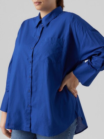 Camicia da donna 'JULIE' di Vero Moda Curve in blu