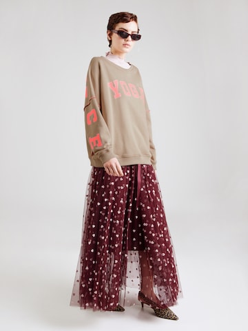Sweat-shirt 'Yoga' miss goodlife en beige