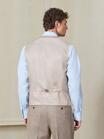 Next Gilet in Bruin