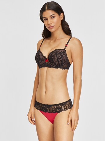 Push-up Sutien de la LASCANA pe negru