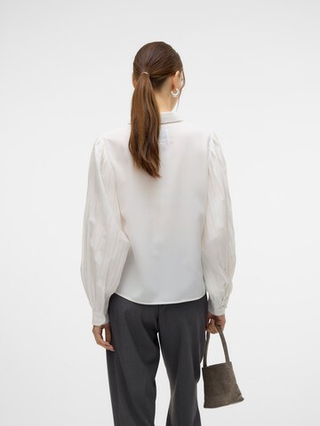VERO MODA Blus 'VMVERA' i vit