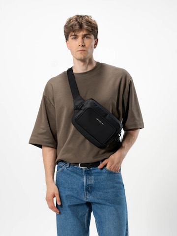 Kapten & Son Heuptas 'Lisbon Crossbody' in Zwart