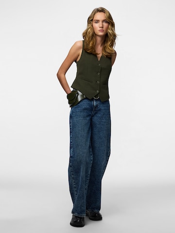 PIECES Gilet 'PCBOZZY' in Groen