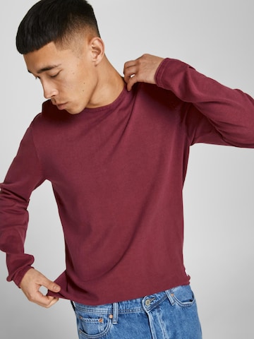 JACK & JONES - Regular Fit Pullover 'Leo' em vermelho