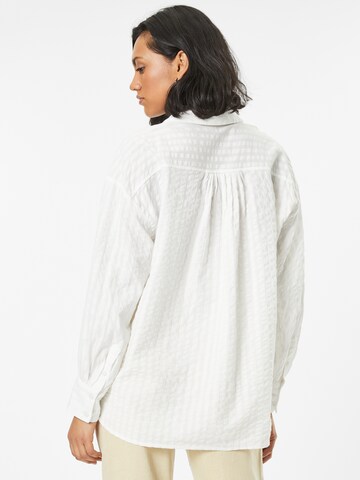 Monki Blouse in White